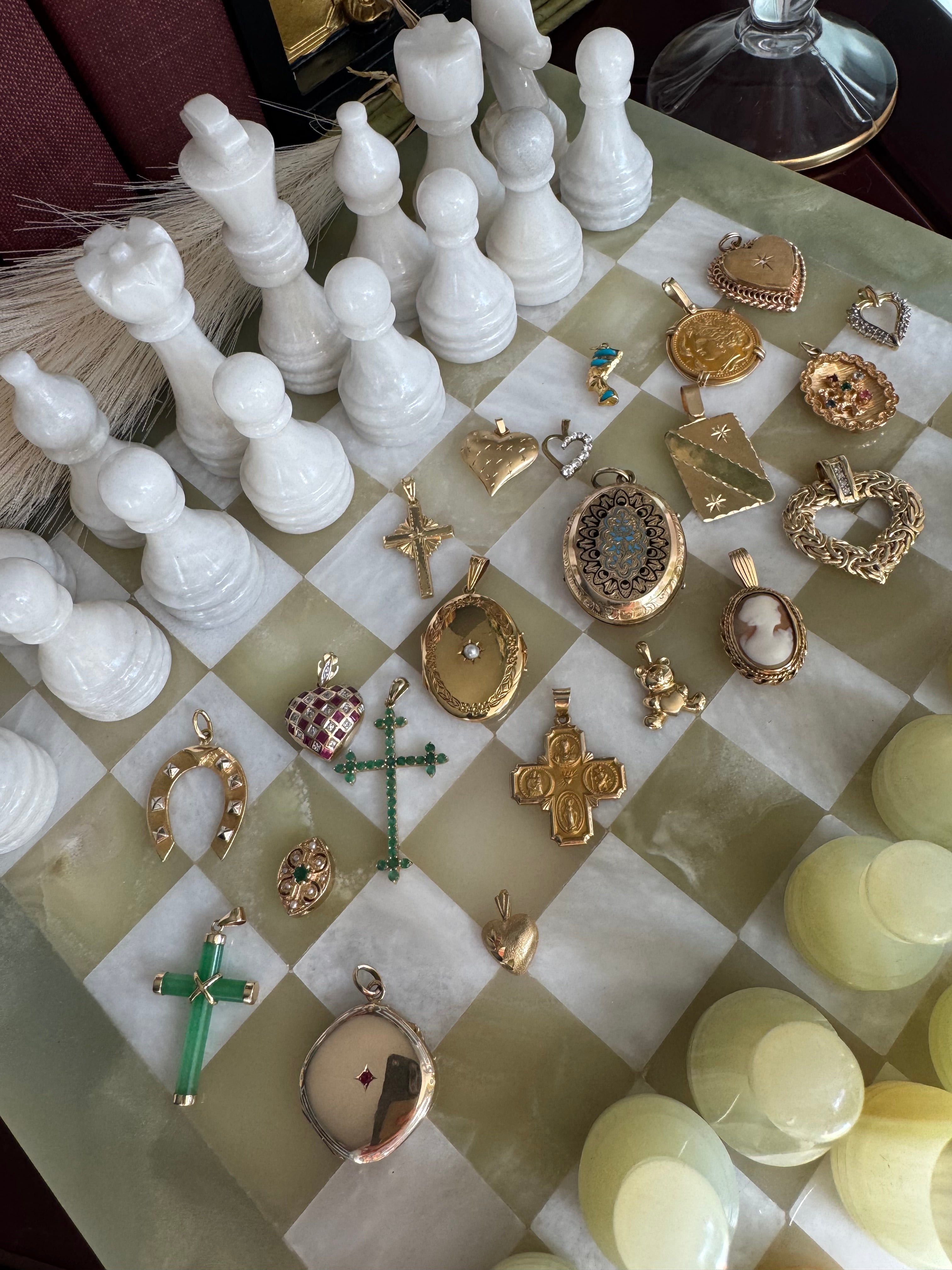 Charms & Pendants