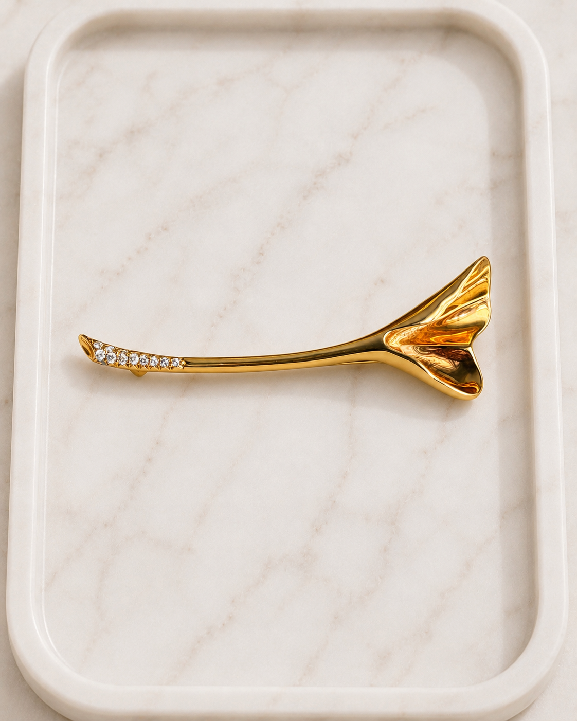 Brooches & Pins