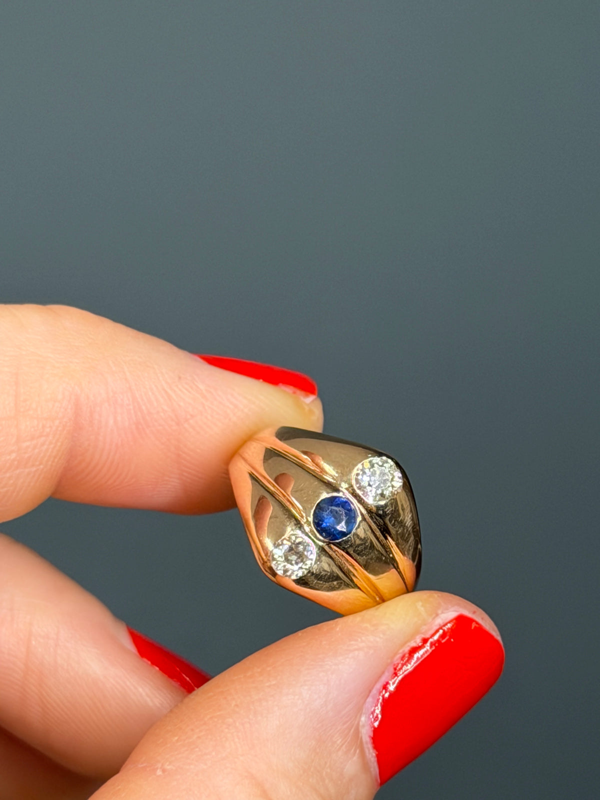 Vintage 3-Stone Natural Sapphire and Diamond Ring