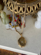 Vintage 18k Yellow Gold & Pearl Set Locket
