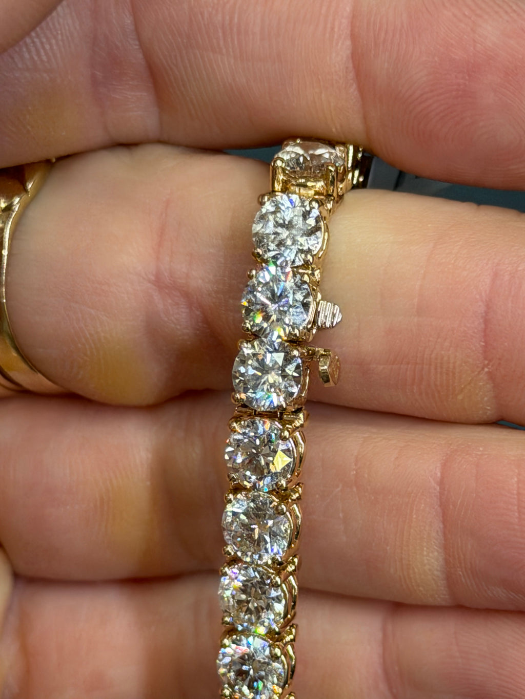 Exquisite Natural Diamond Tennis Bracelet 21.85 cttw 14k yellow gold