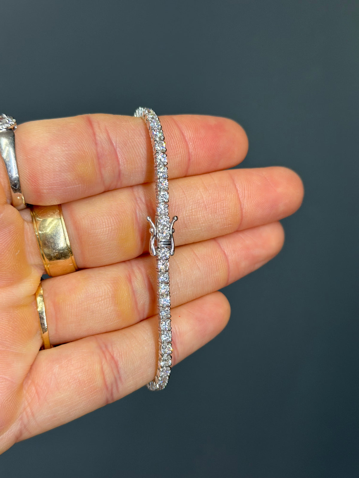 14k White Gold Natural Diamond Tennis Bracelet 5.37 carats