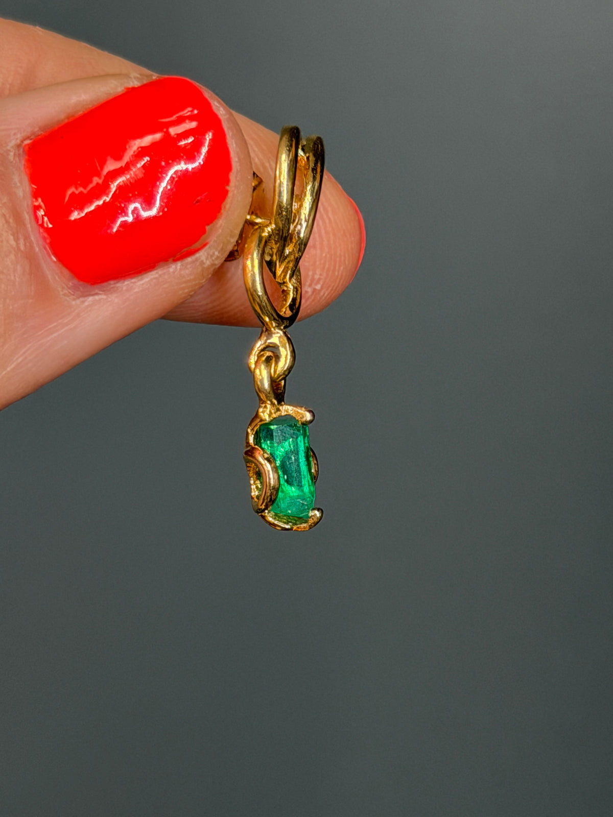 Natural Mined Colombian Emerald Drop Earrings 18k Yellow Gold