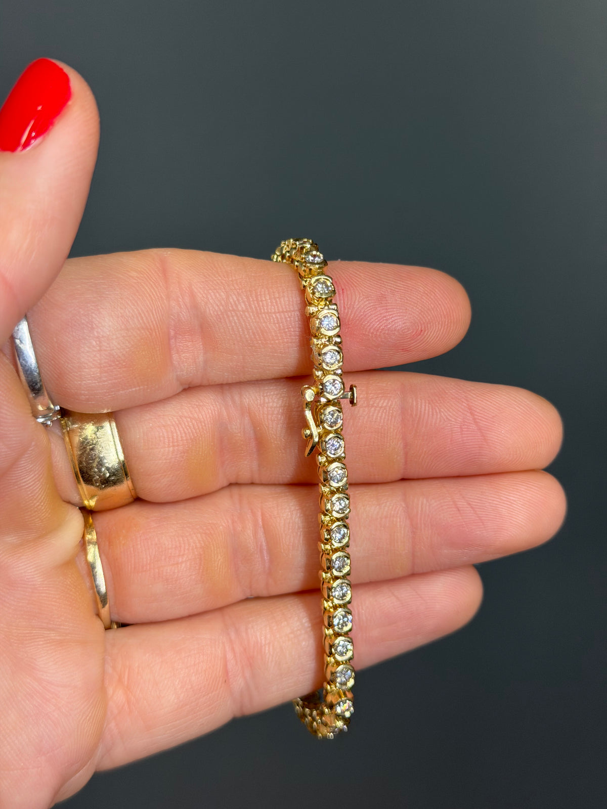 14k Yellow Gold 3.33 Carat Natural Diamond Bracelet