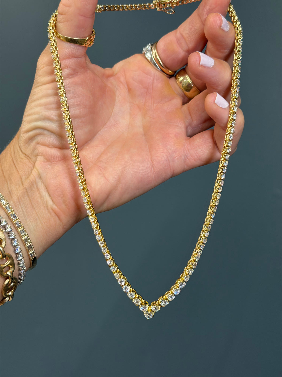 Vintage 18k Yellow Gold Riviera Natural Diamond Tennis Necklace